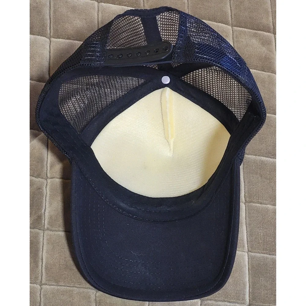 Pink Floyd 1968 Tour Trucker Hat – Official Licensed Snapback Cap Nice! J